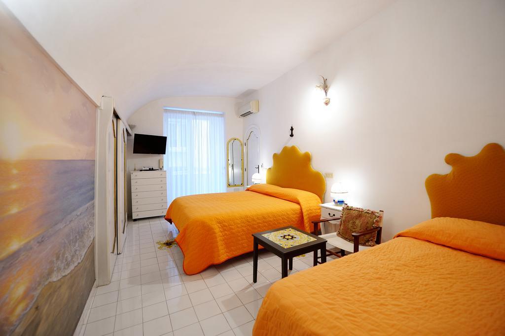 Casa Colonne Apartment Amalfi Bagian luar foto