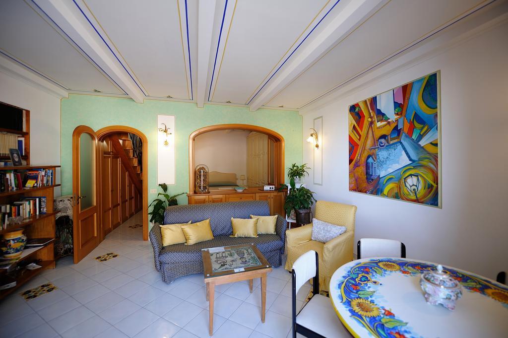Casa Colonne Apartment Amalfi Bagian luar foto